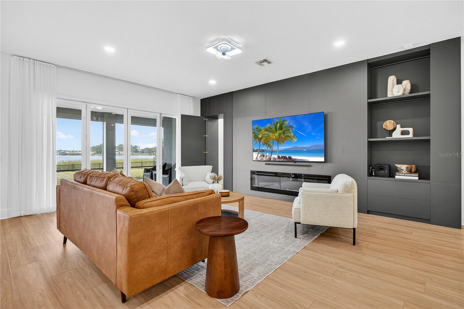 TWINWATERS - Residential