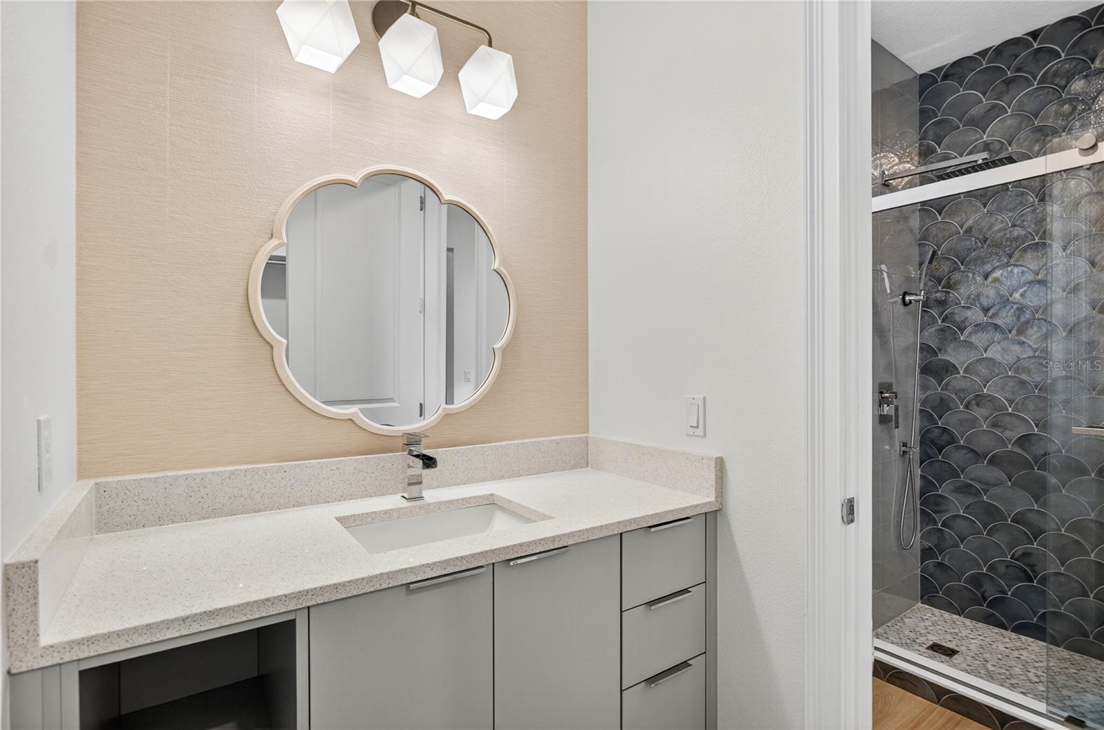 TWINWATERS - Residential