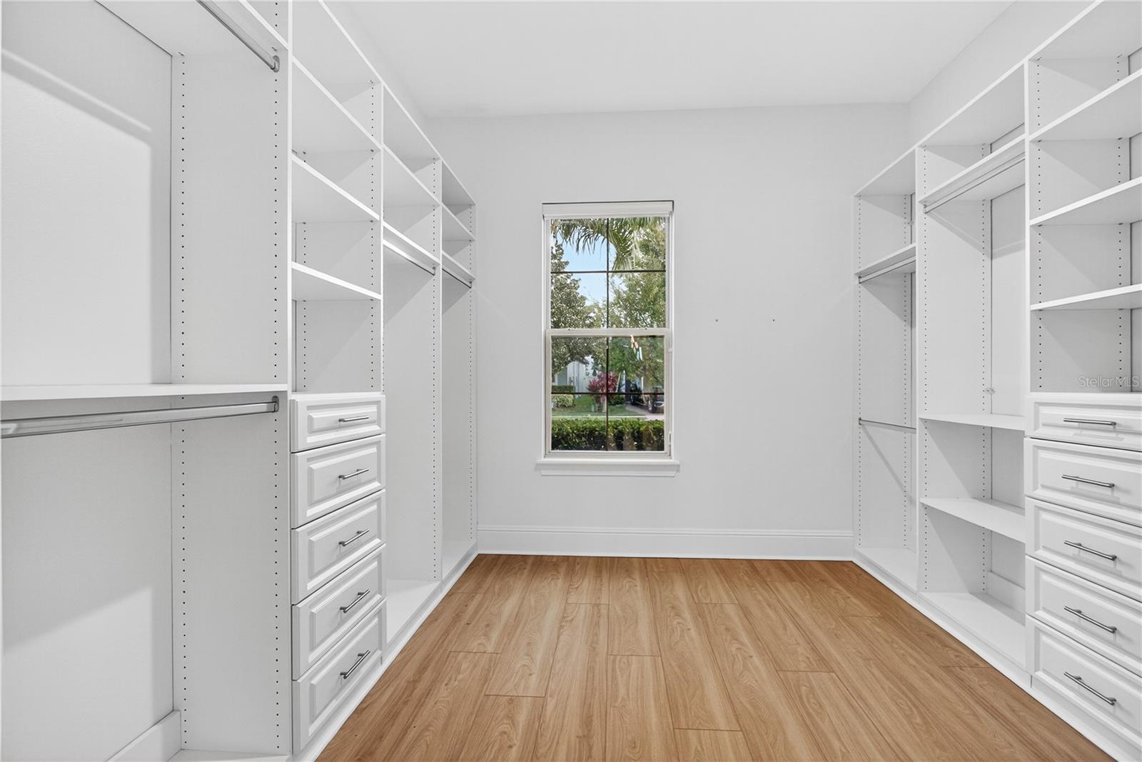 TWINWATERS - Residential