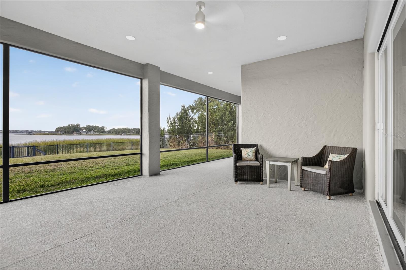 TWINWATERS - Residential