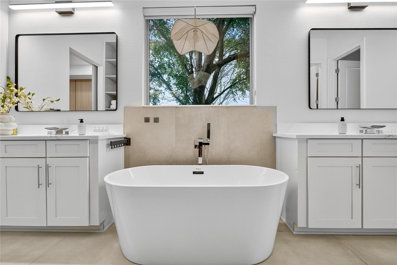 TWINWATERS - Residential