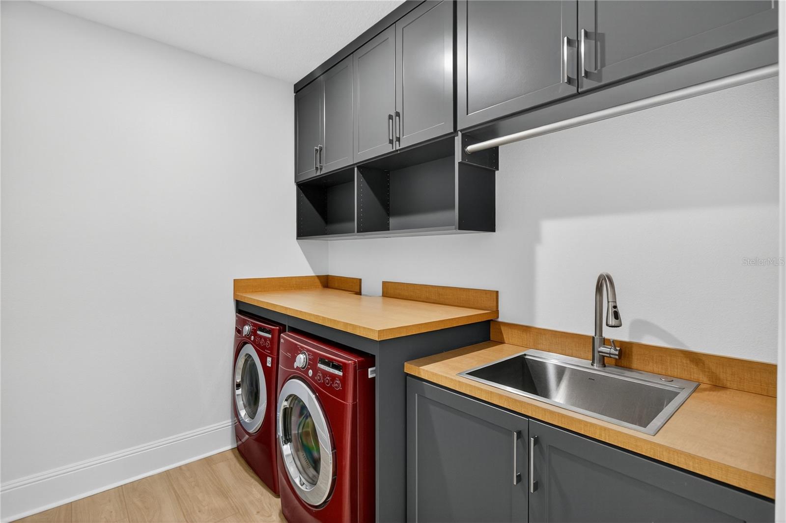 TWINWATERS - Residential