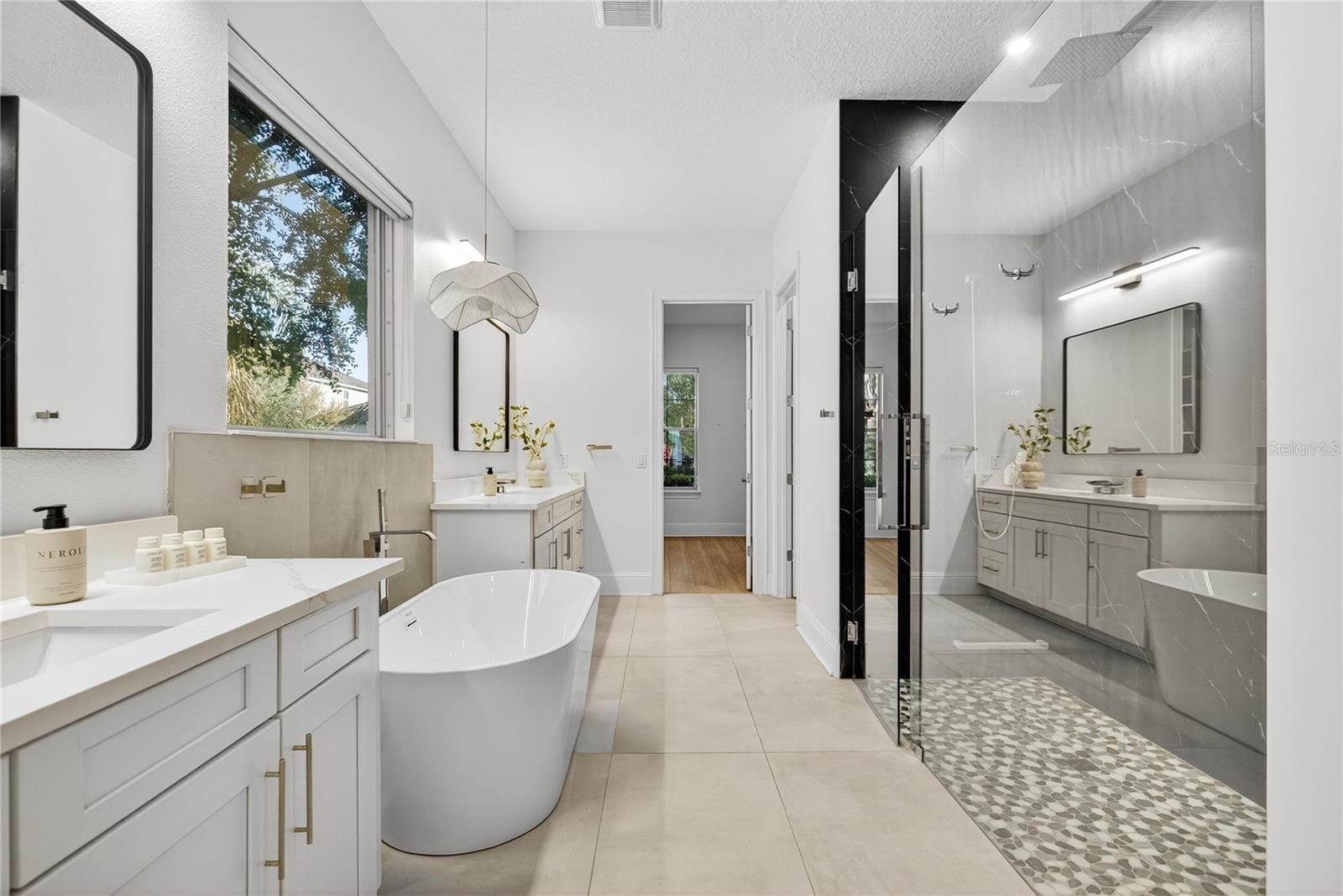 TWINWATERS - Residential