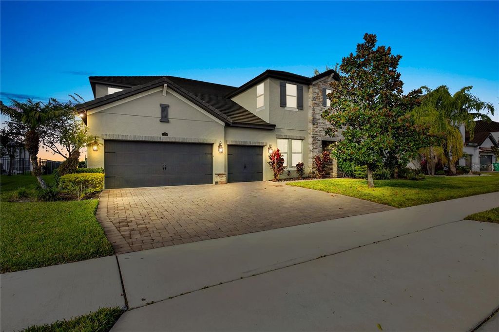 Photo of 16689 Broadwater Avenue, Winter Garden, FL 34787 (MLS # S5138032)