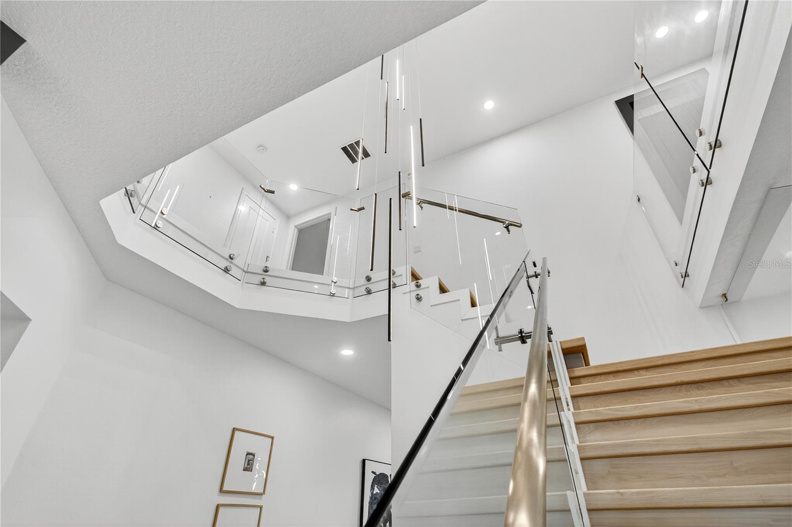 TWINWATERS - Residential