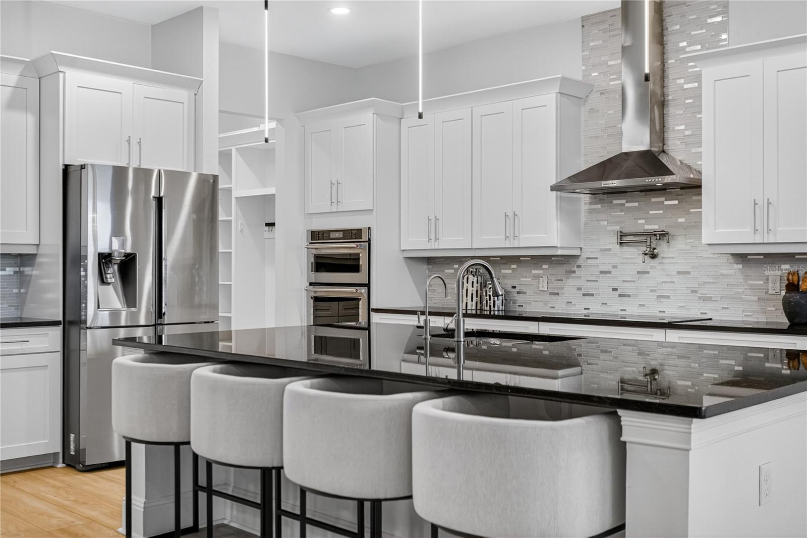 TWINWATERS - Residential