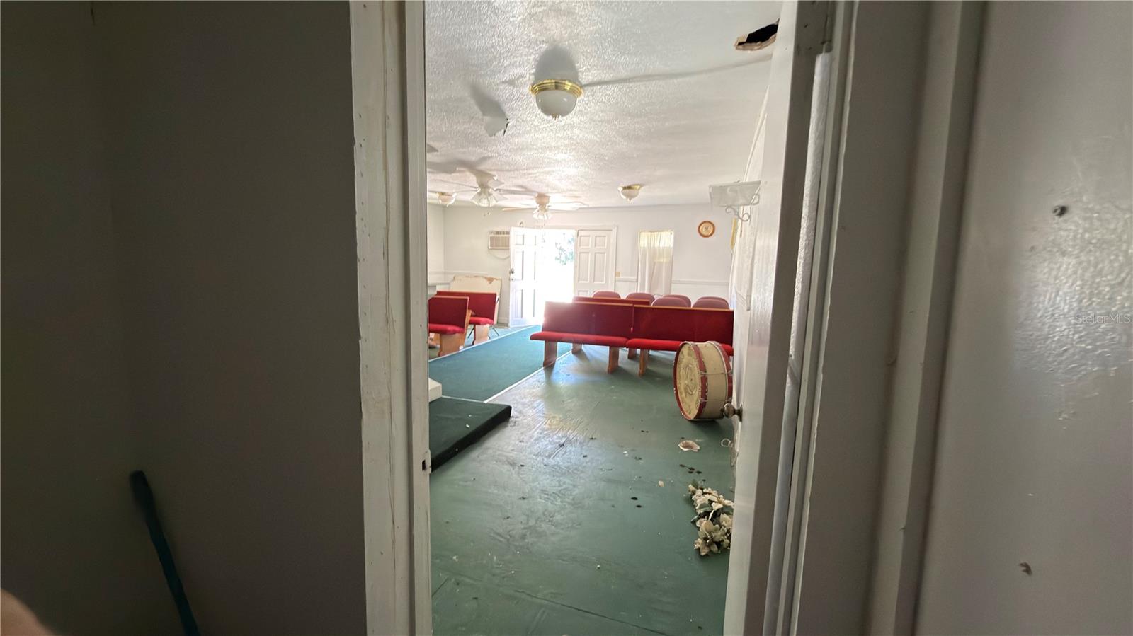 12 - Commercial Lease