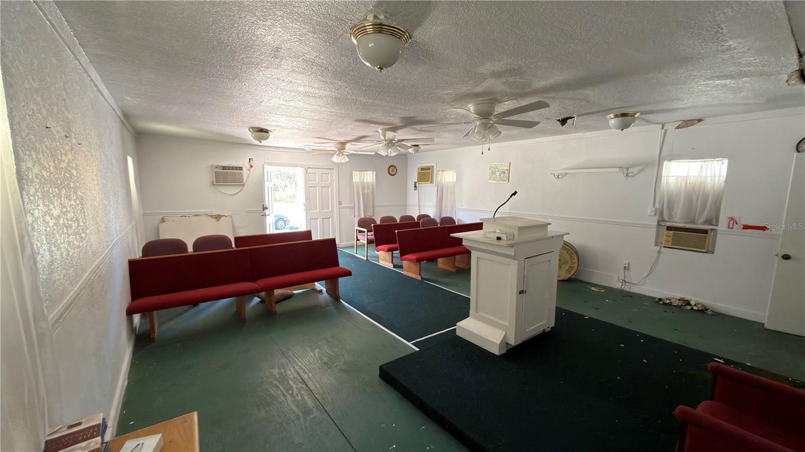 12 - Commercial Lease