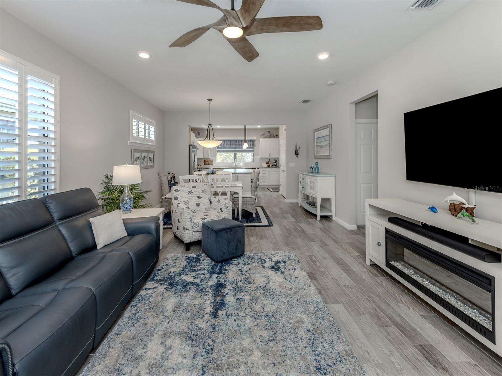 CYPRESS FALLS - Residential