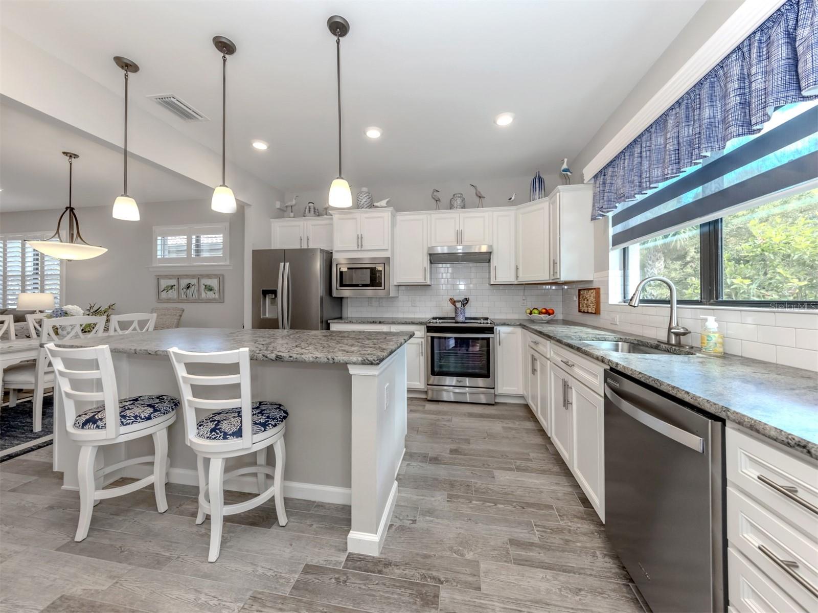CYPRESS FALLS - Residential