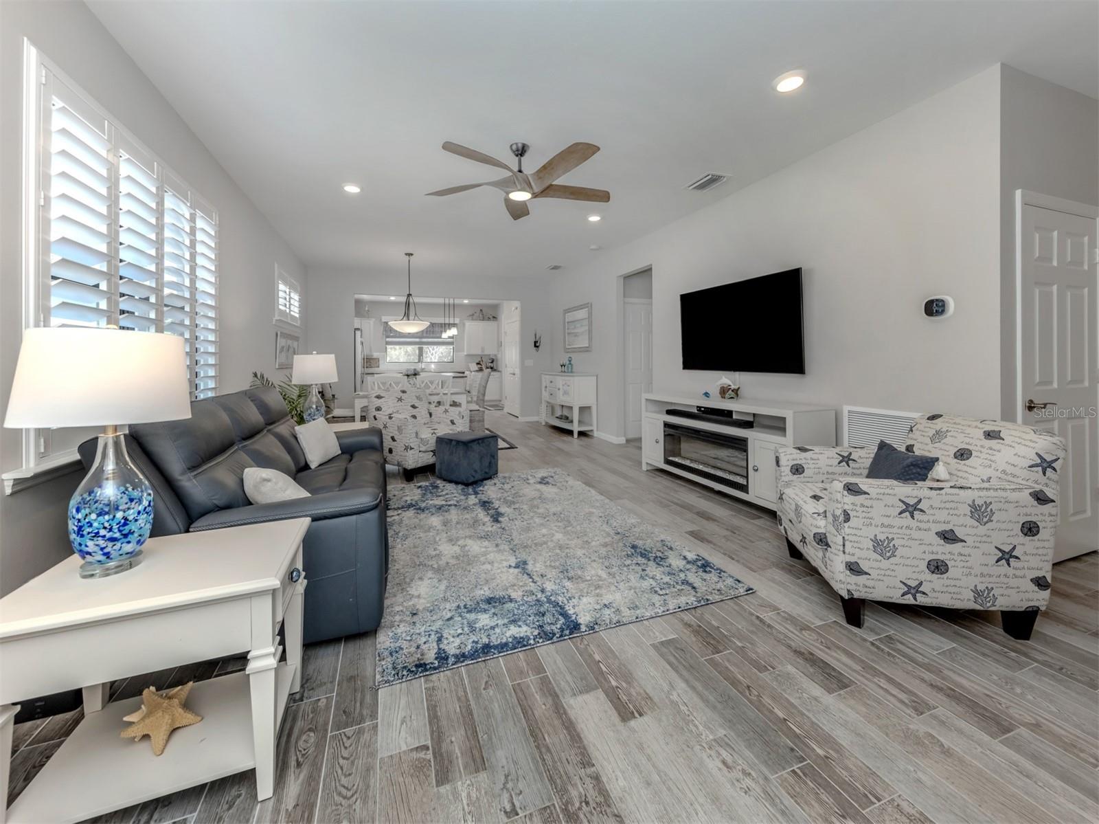 CYPRESS FALLS - Residential