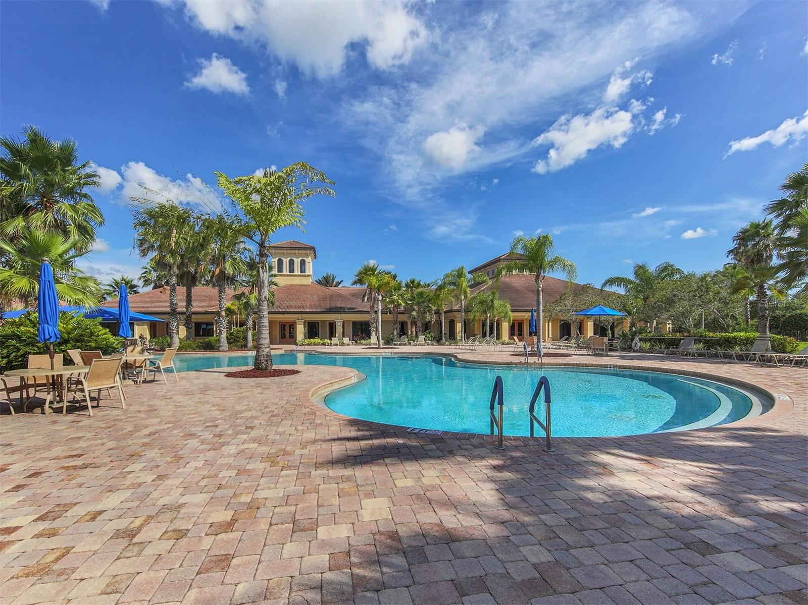 CYPRESS FALLS - Residential