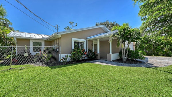 305 HILLS RD, NOKOMIS, FL 34275 - Image b34cd968e5d7d69ea3fed535a2c5db8b/973668013