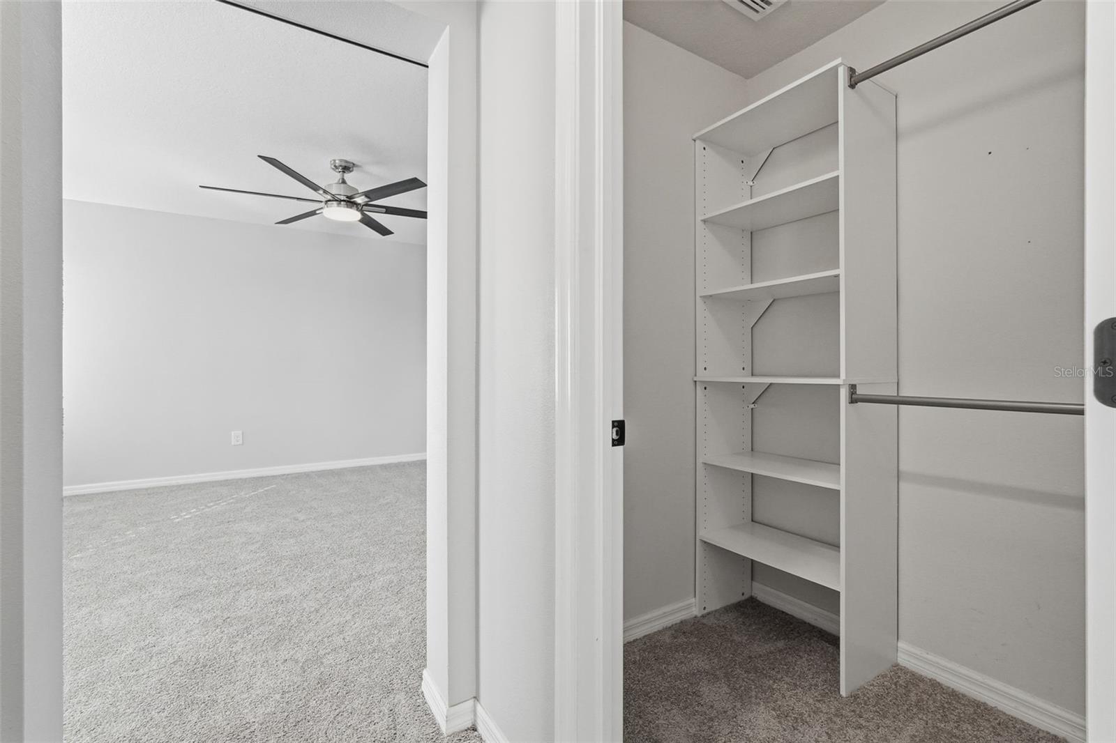 LUCAYA LAKE CLUB PH 3 - Residential