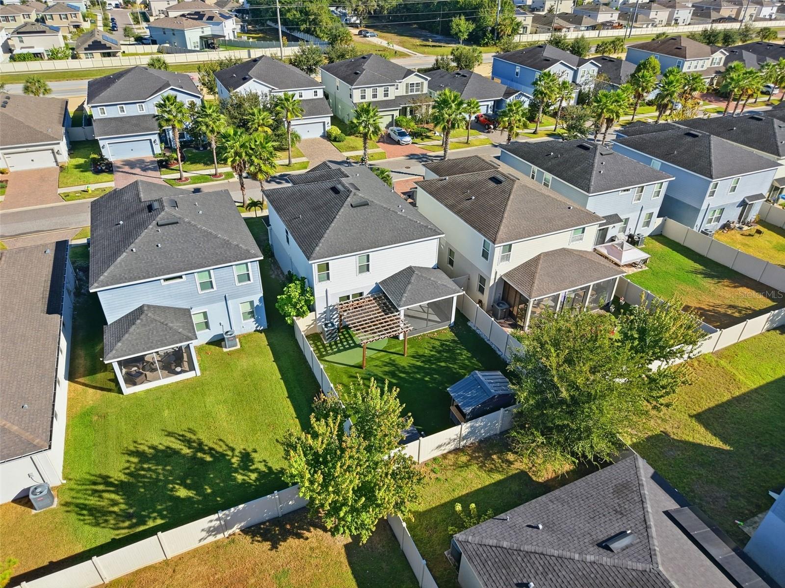 LUCAYA LAKE CLUB PH 3 - Residential