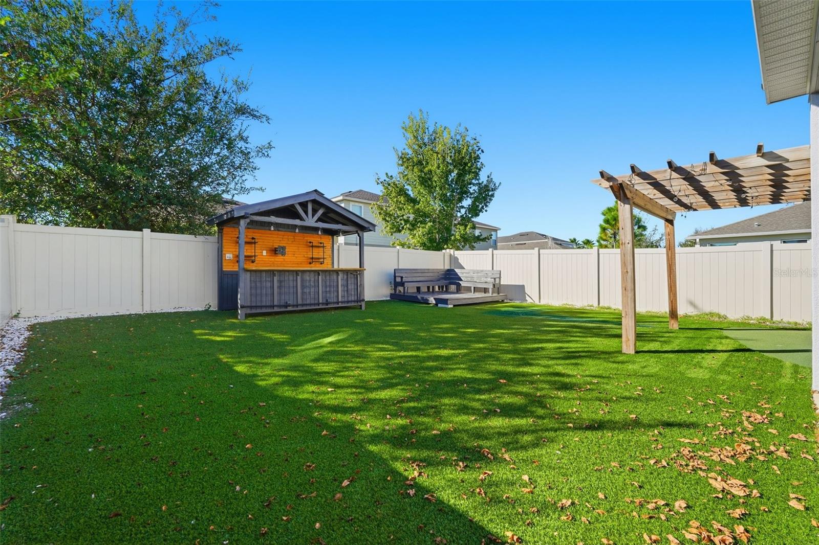 LUCAYA LAKE CLUB PH 3 - Residential