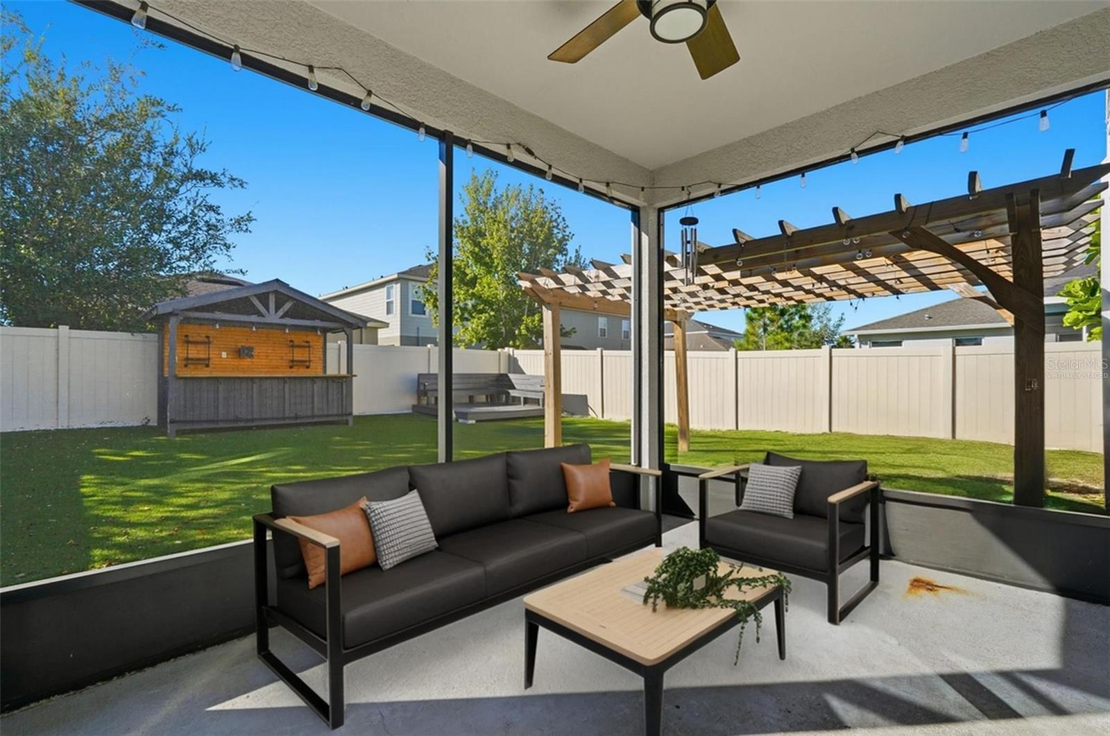 LUCAYA LAKE CLUB PH 3 - Residential