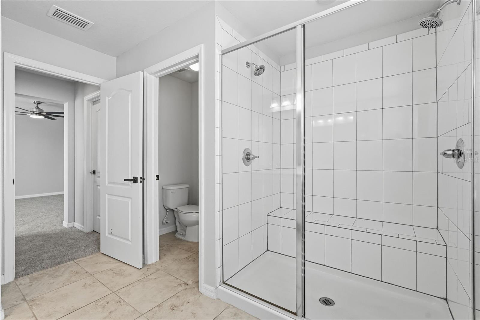 LUCAYA LAKE CLUB PH 3 - Residential