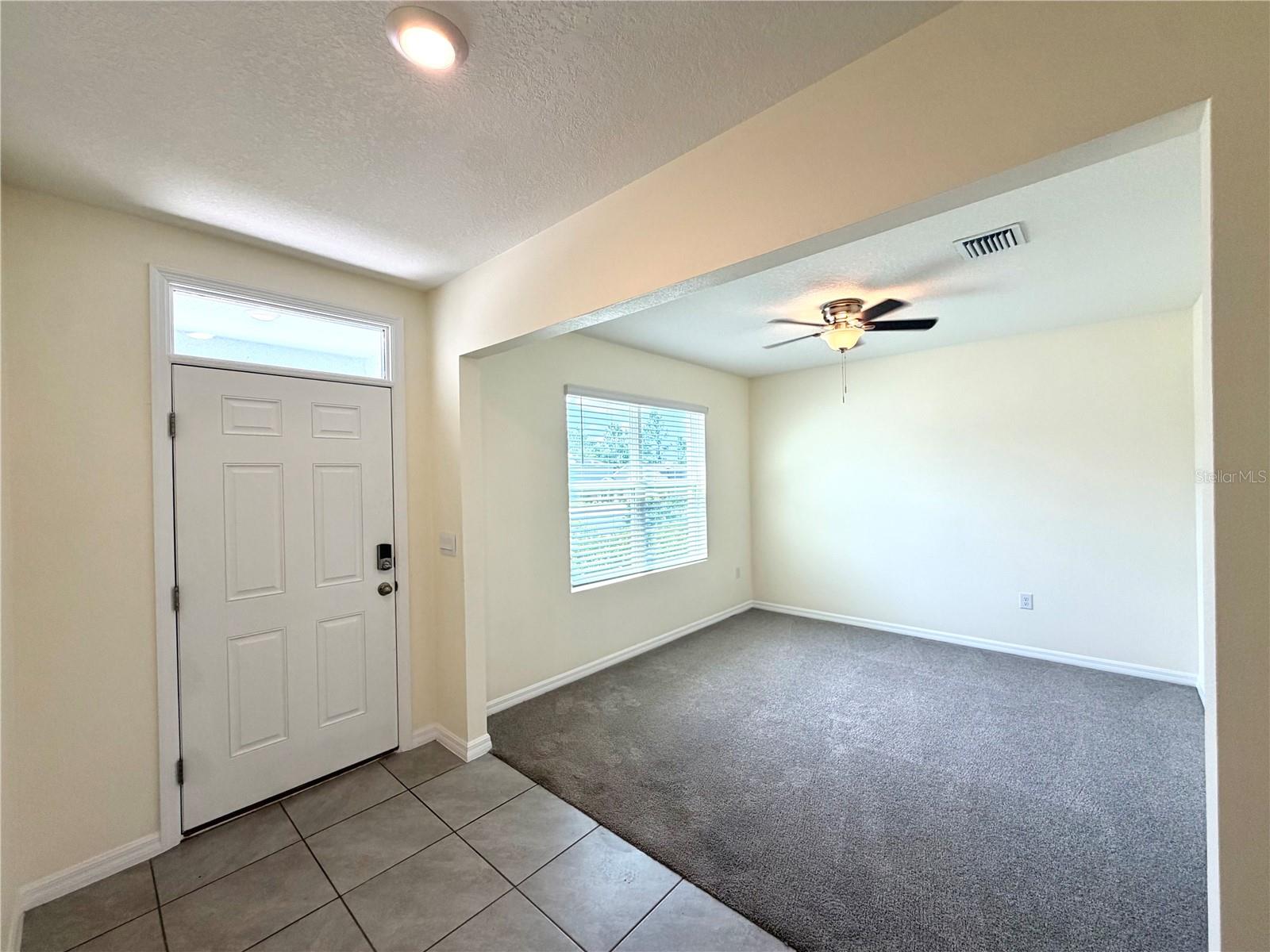 39 HICKORY COURSE WAY