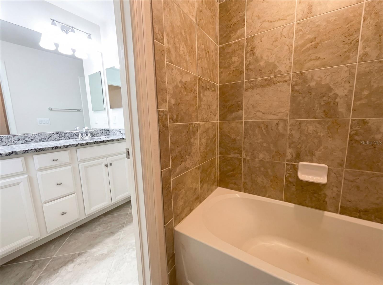 GRAN PARADISO PH 1 - Residential