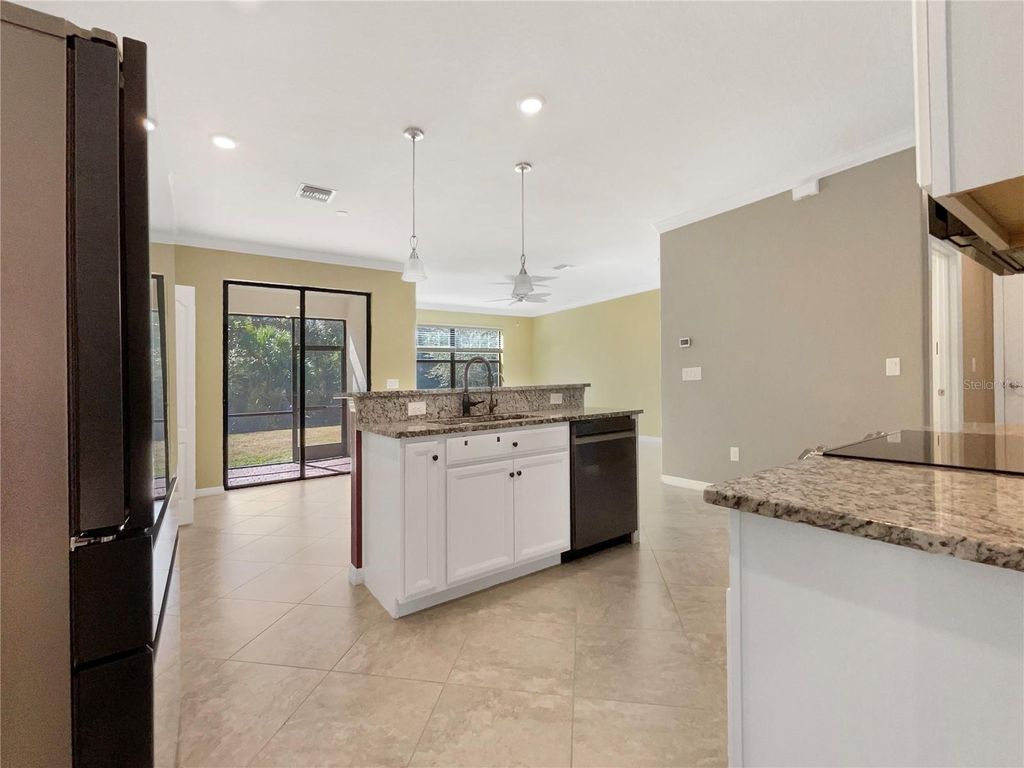 Photo of 12691 Cinqueterre Drive, Venice, FL 34293 (MLS # O6376742)