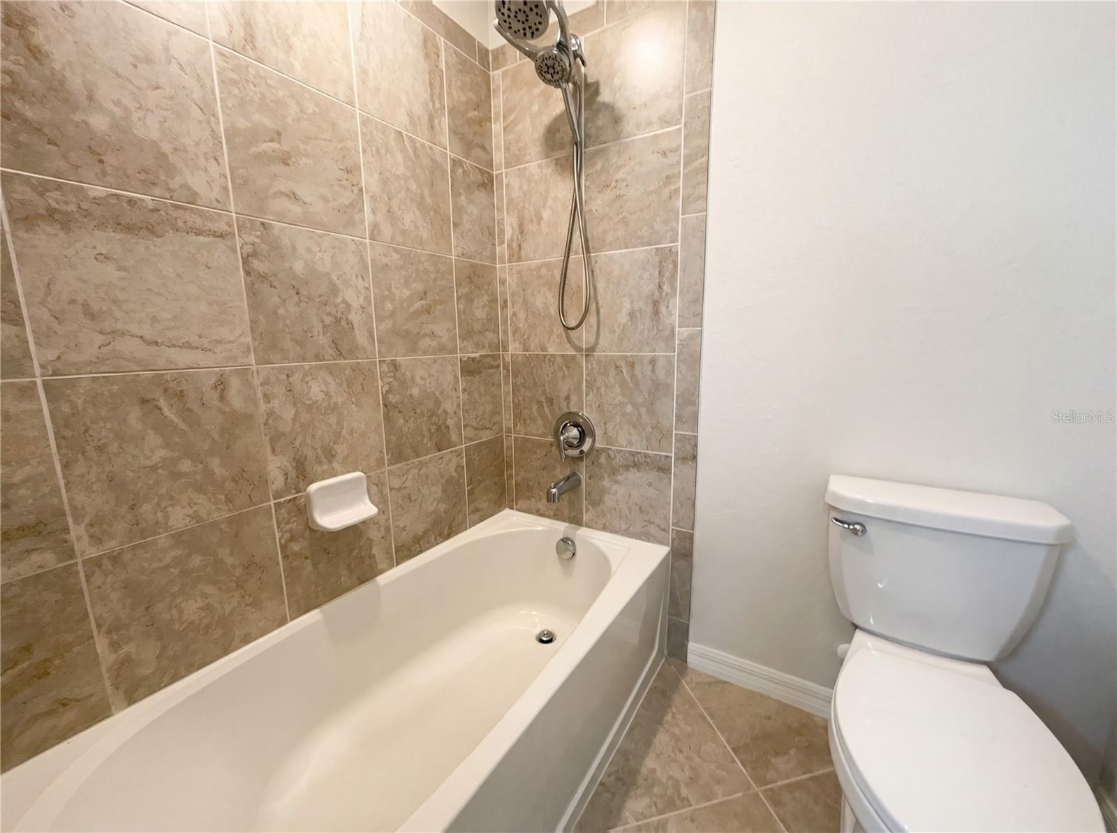 GRAN PARADISO PH 1 - Residential