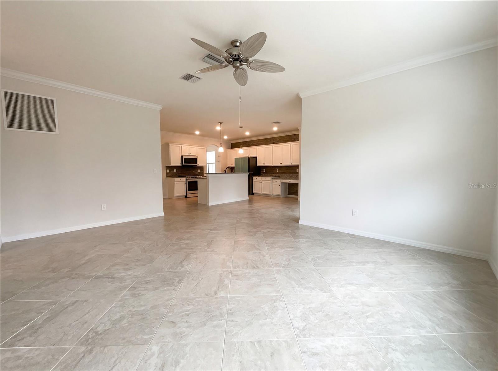 GRAN PARADISO PH 1 - Residential