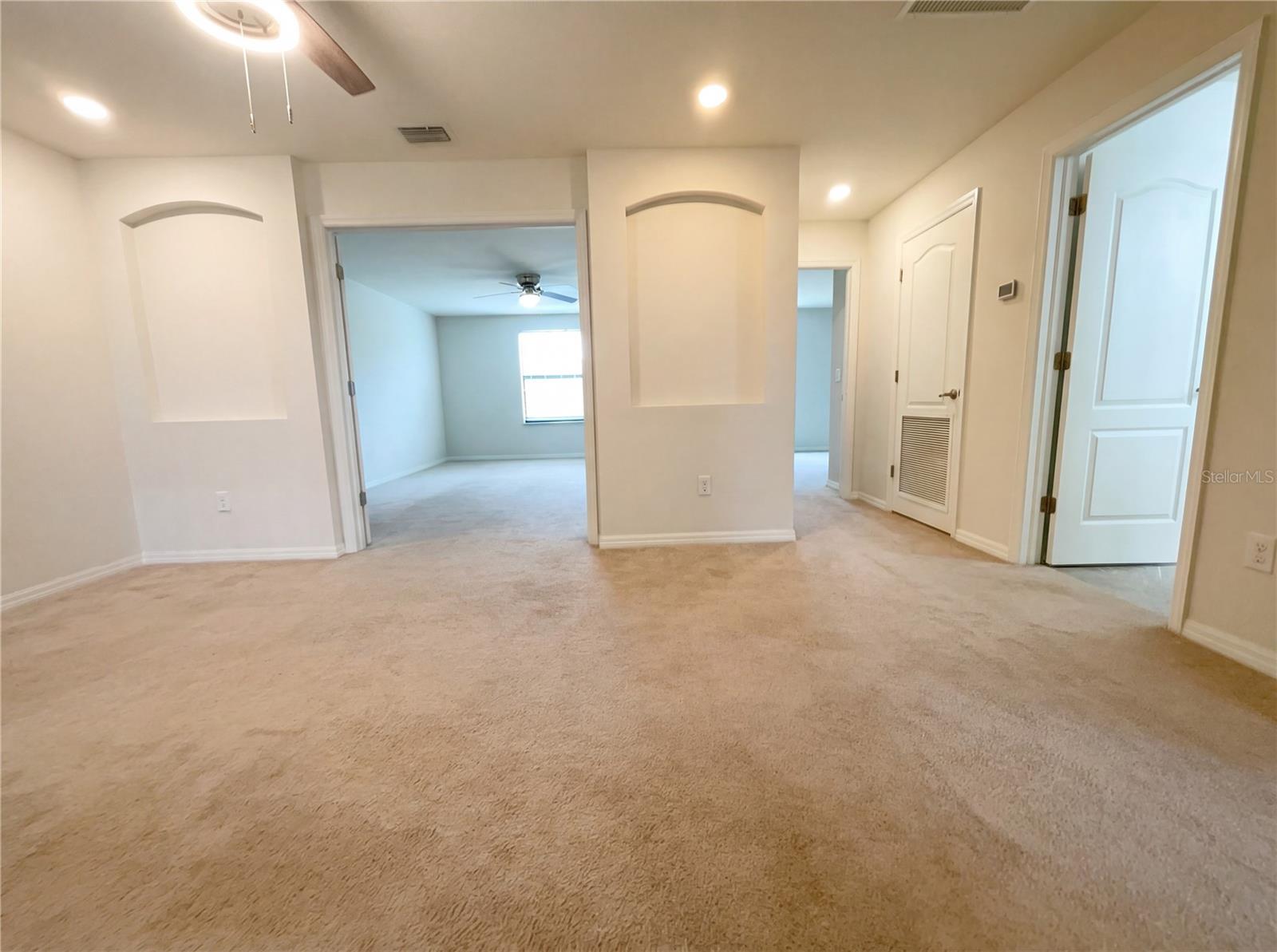 GRAN PARADISO PH 1 - Residential