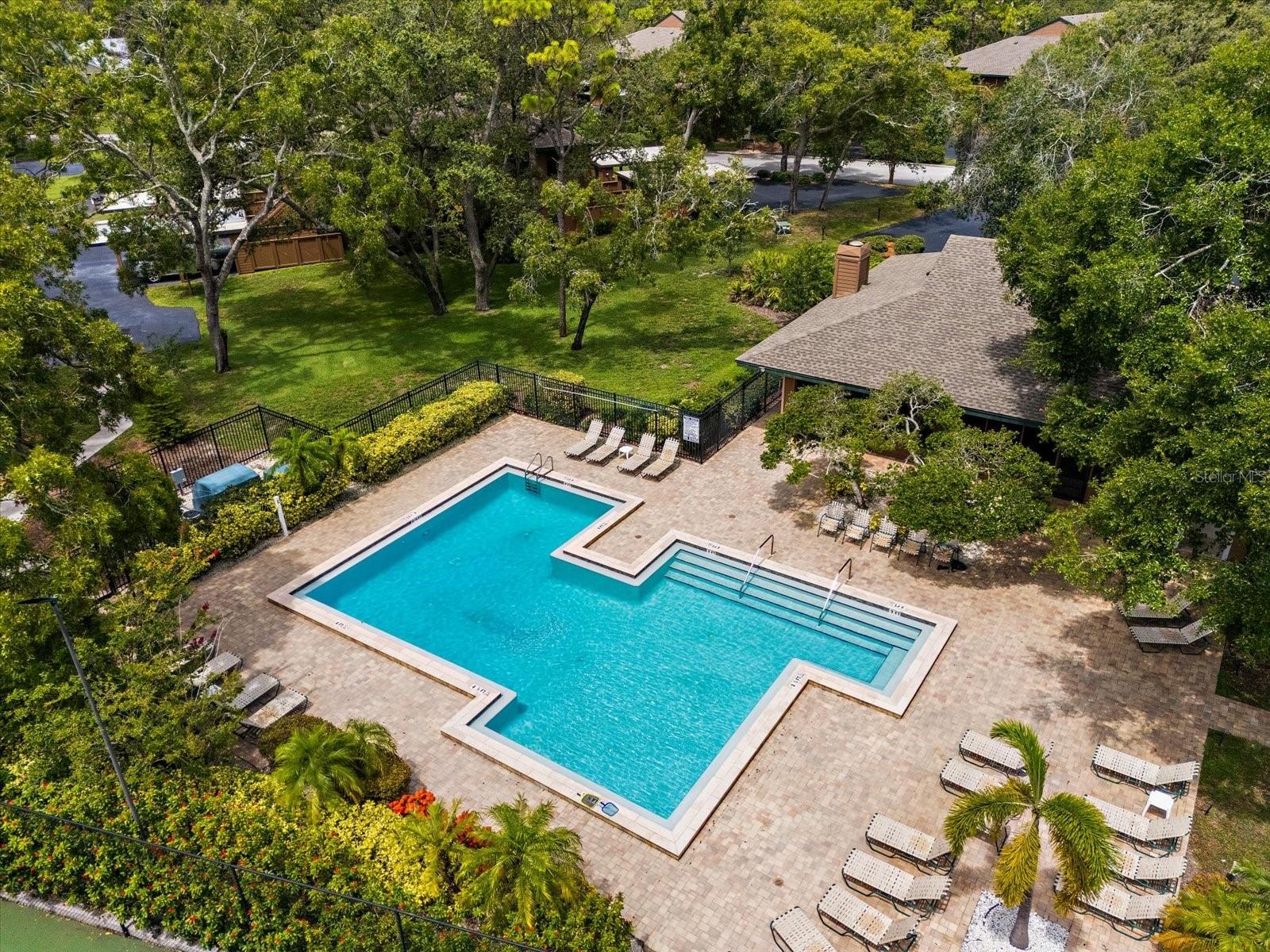 GLENEAGLES I CONDO - Residential