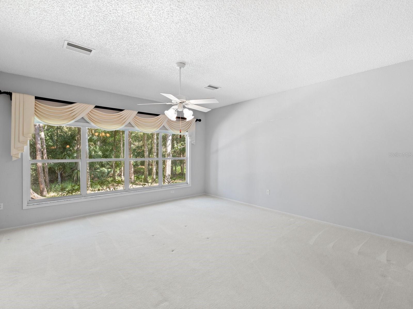 3504 TEALWOOD CIRCLE