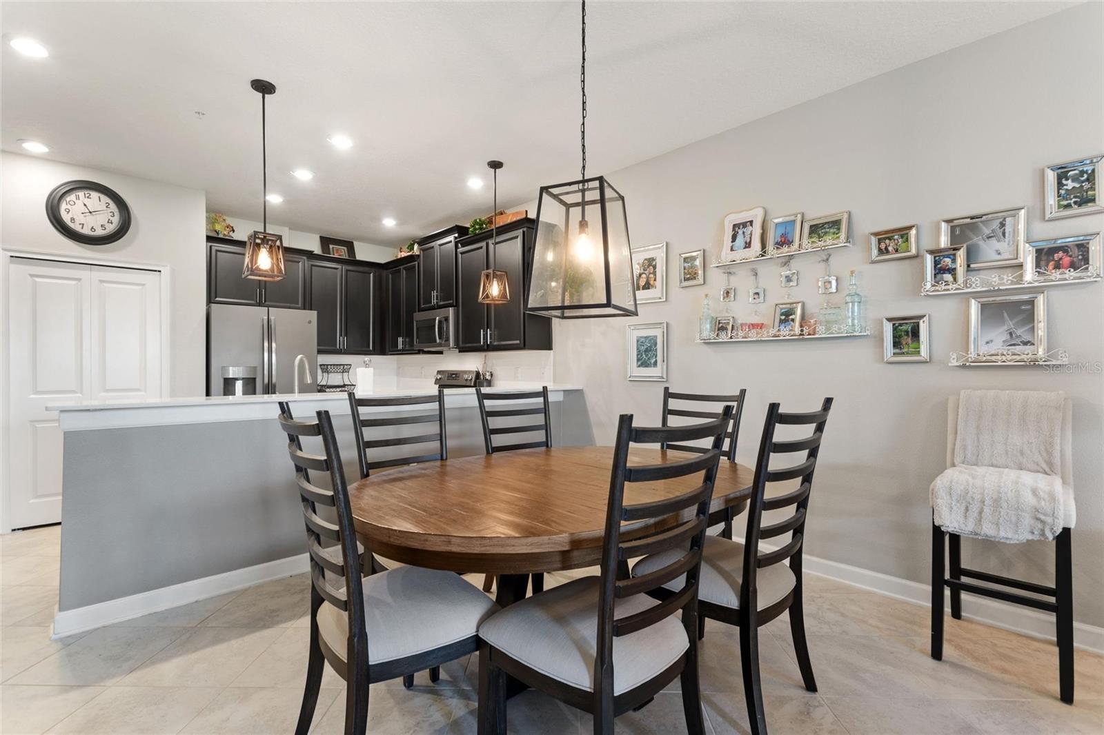 CHAMPIONS CLUB CONDO PH 39 - Residential