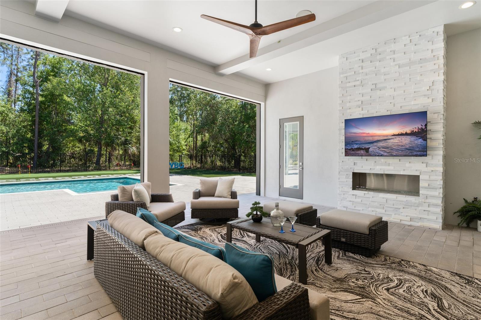 BELLA COLLINA SUB - Residential