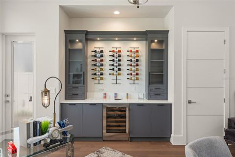 Tiny photo for 15500 Pendio Drive, Montverde, FL 34756 (MLS # G5096247)