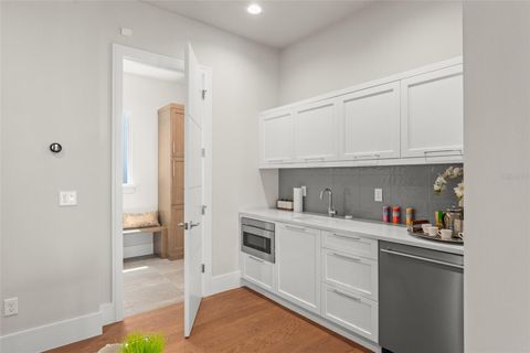 Tiny photo for 15500 Pendio Drive, Montverde, FL 34756 (MLS # G5096247)