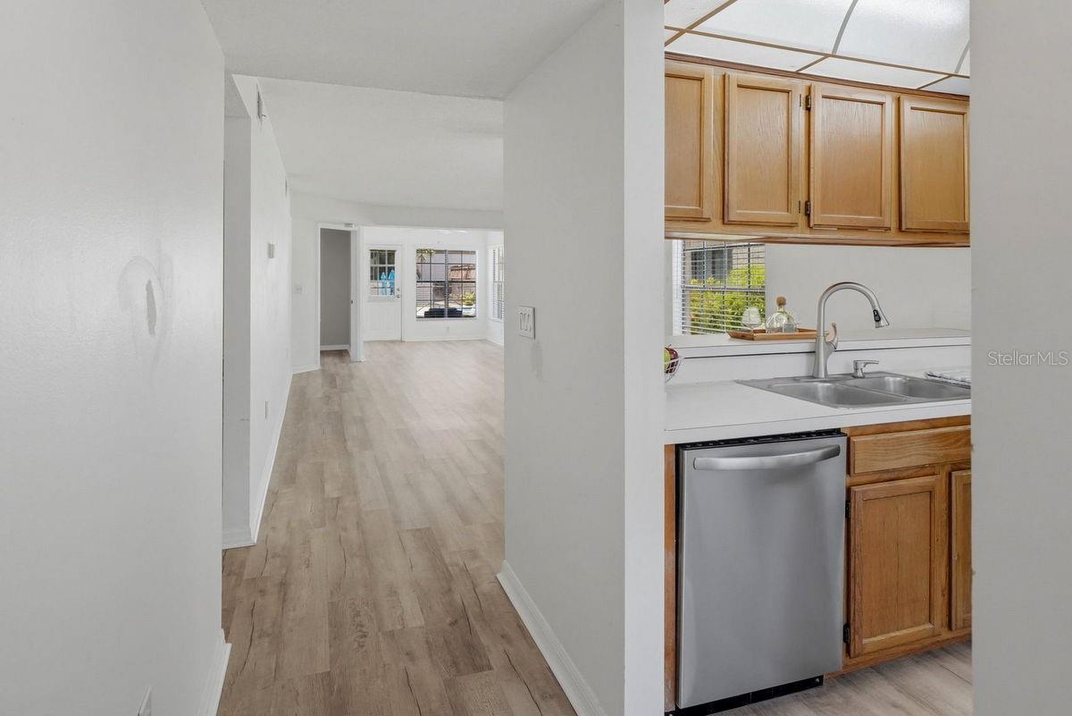 2400 WINDING CREEK BOULEVARD 20A-109