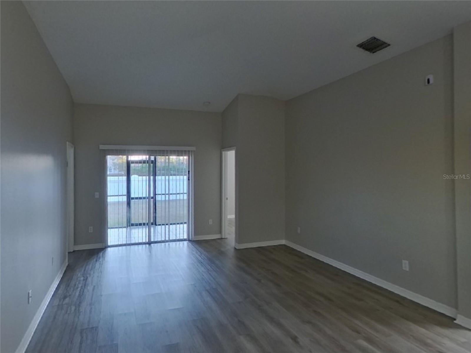 SUMMERFIELD VILLG 1 TRCT 38 - Residential Lease