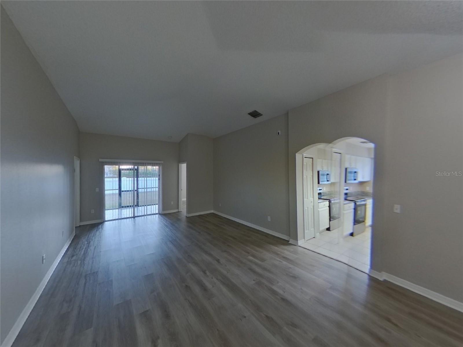 SUMMERFIELD VILLG 1 TRCT 38 - Residential Lease