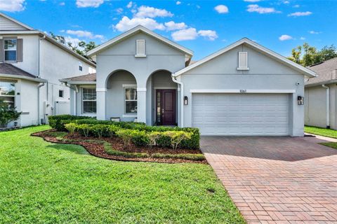 1061 CASTLEVECCHIO LOOP ORLANDO FL 32825
