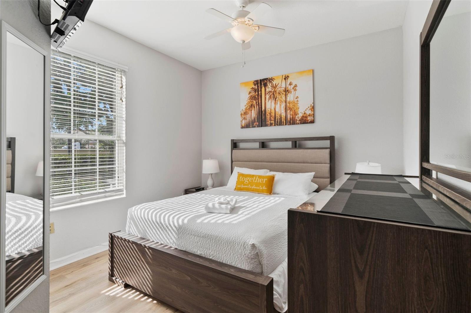 VISTA CAY AT HARBOR SQUARE CONDOMINIUM - Residential