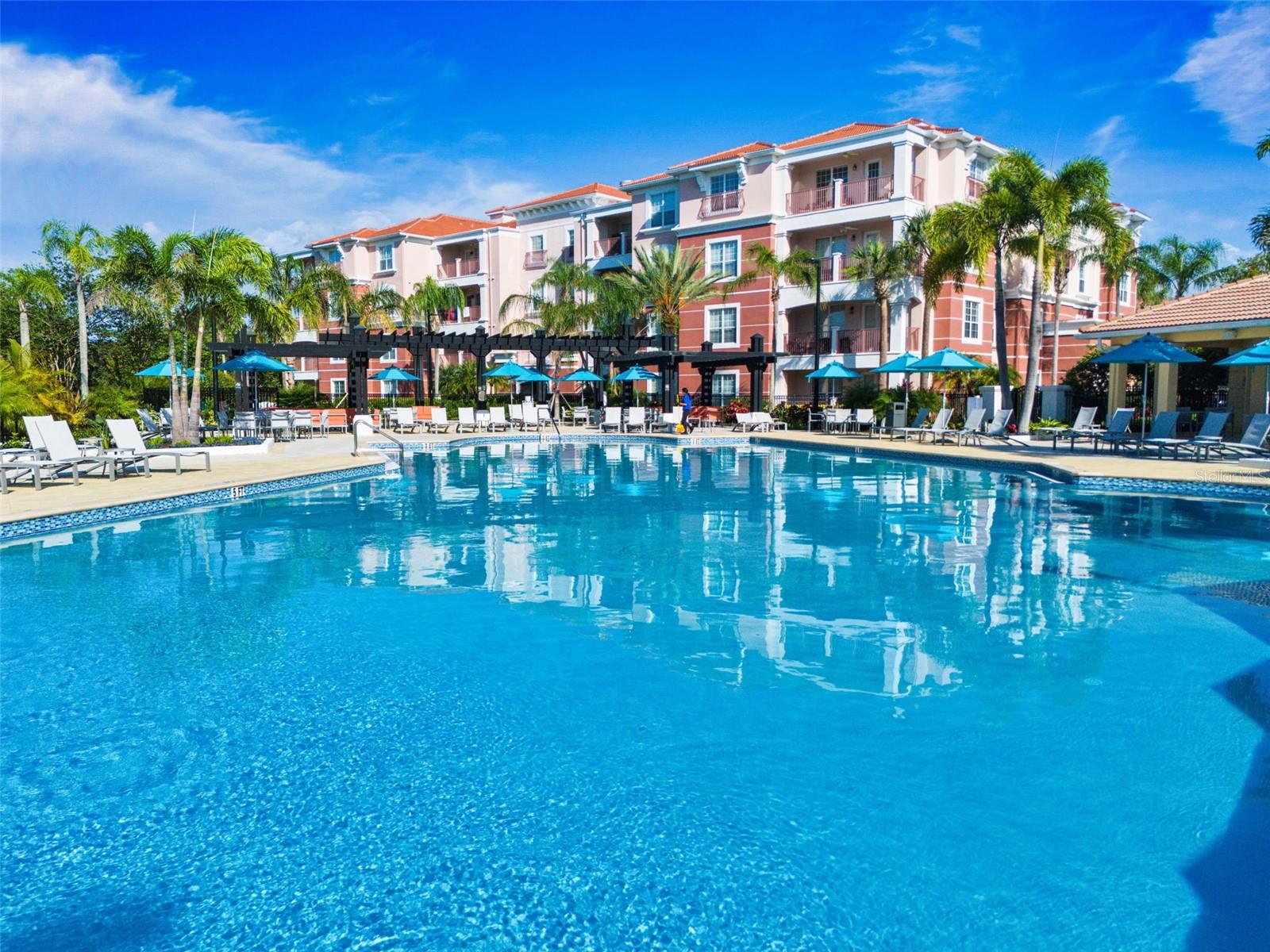 VISTA CAY AT HARBOR SQUARE CONDOMINIUM - Residential