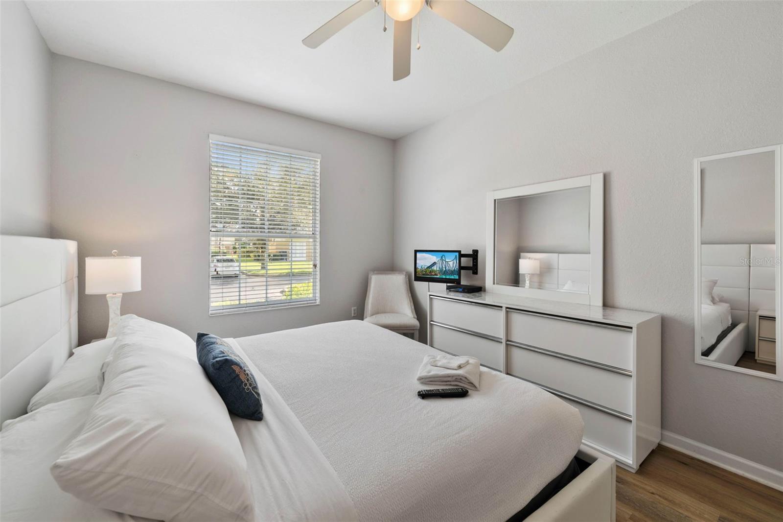 VISTA CAY AT HARBOR SQUARE CONDOMINIUM - Residential