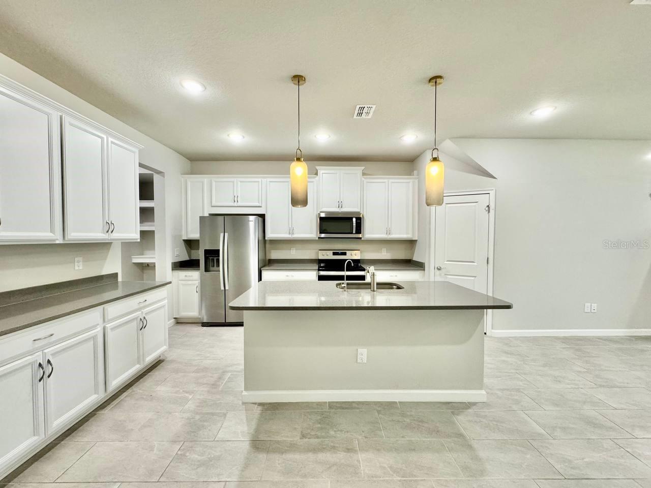 CITRON GROVE - Residential Lease
