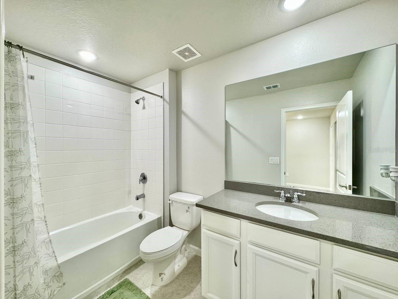 CITRON GROVE - Residential Lease