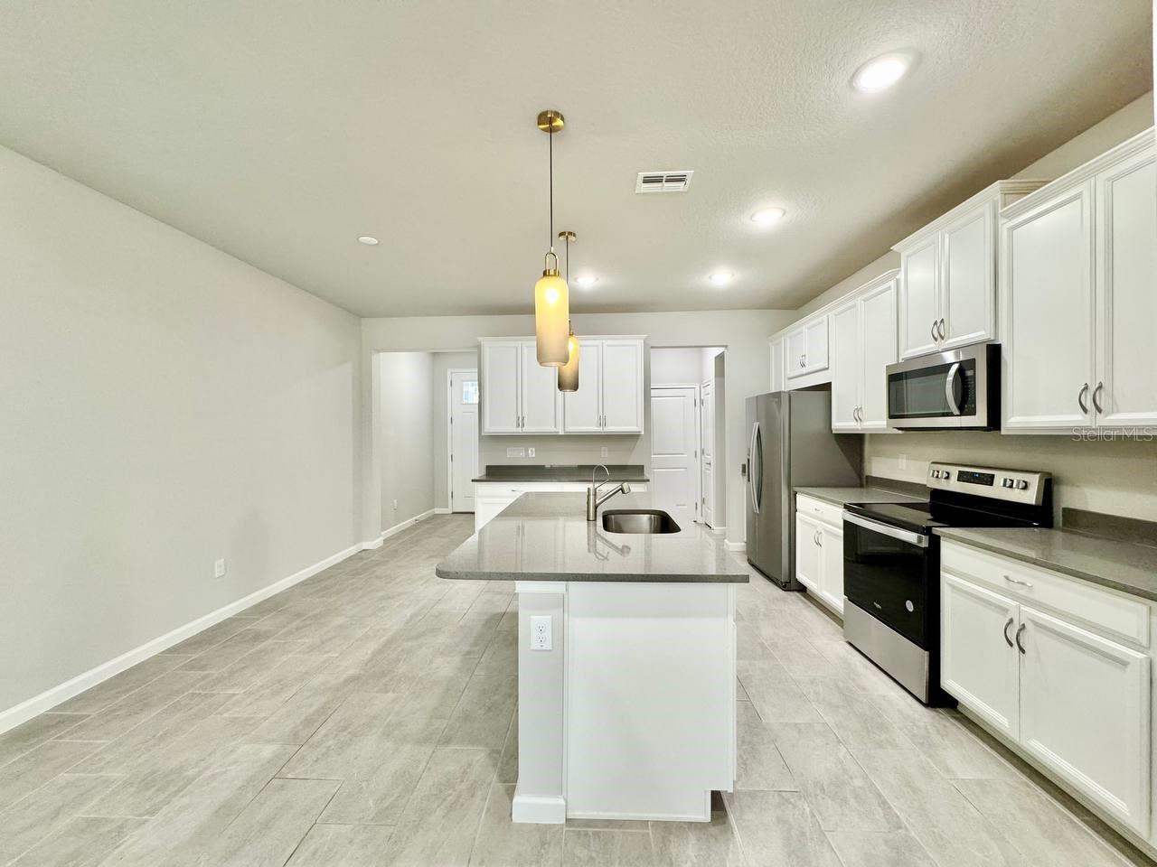 CITRON GROVE - Residential Lease