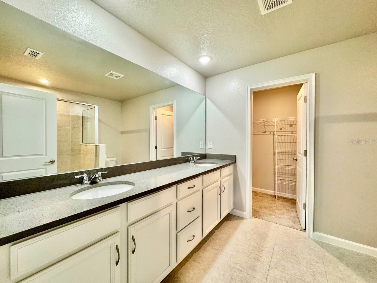CITRON GROVE - Residential Lease