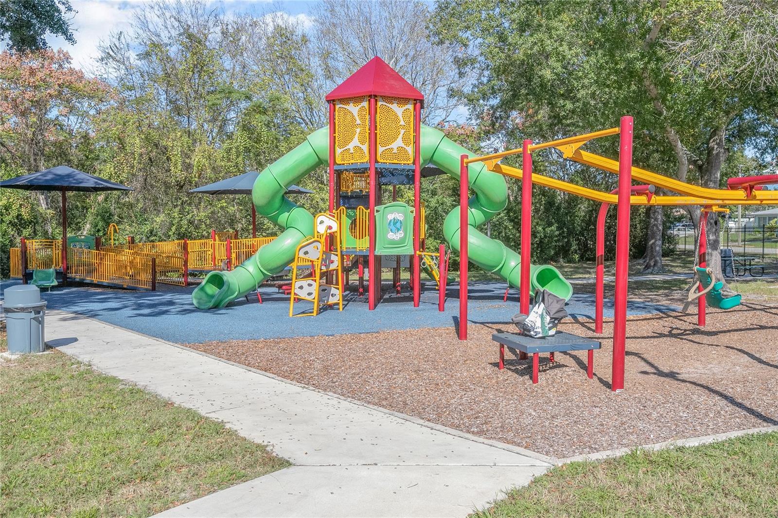 DELTONA LAKES UNIT 30 - Residential