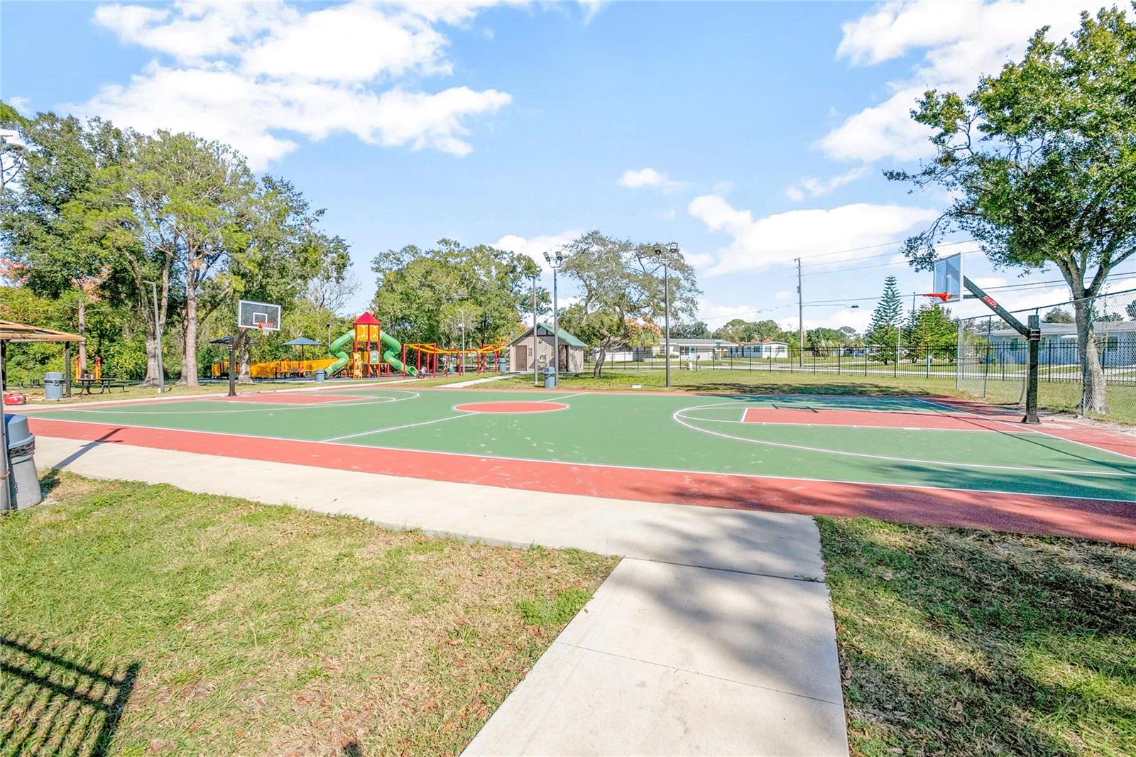 DELTONA LAKES UNIT 30 - Residential