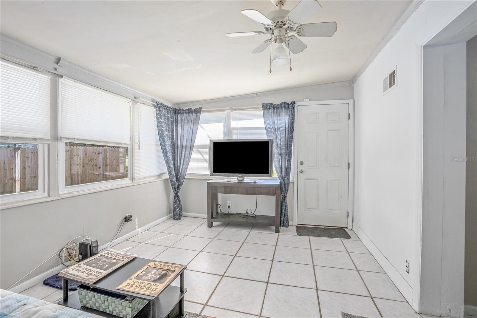 DELTONA LAKES UNIT 30 - Residential
