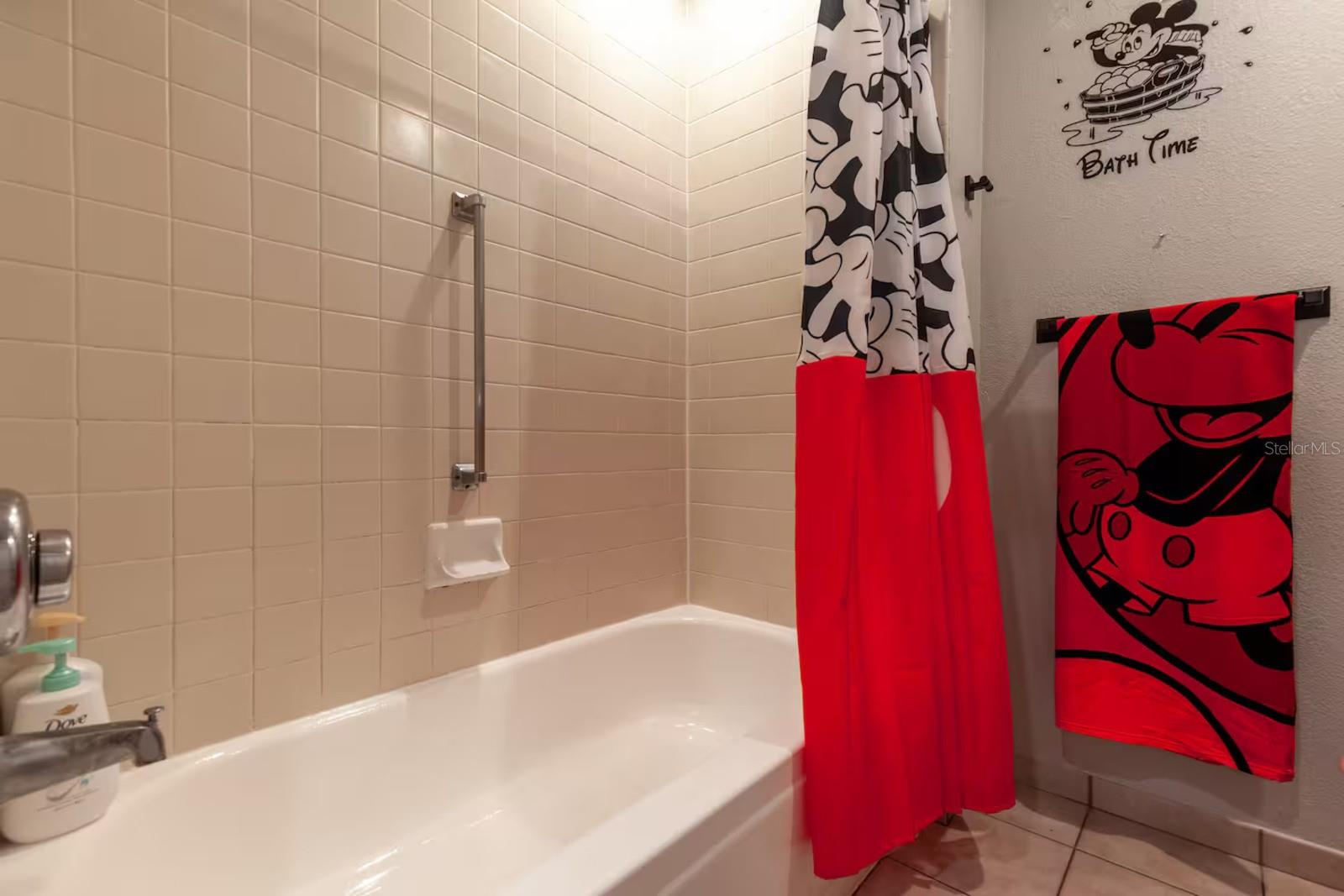 PARKWAY PALMS RESORT MAINGATE CONDO - Residential