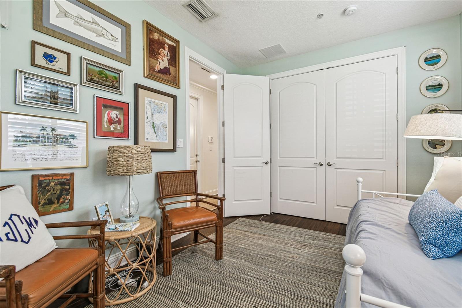 POYDRAS TWNHS - Residential